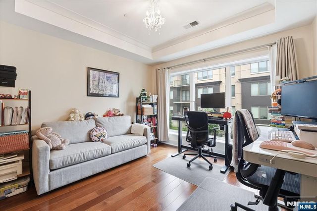 150 Henley Place 210, Weehawken, NJ 07086