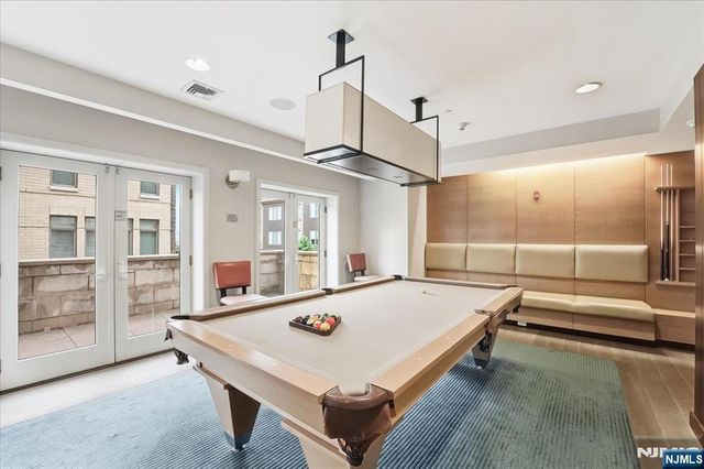 150 Henley Place 210, Weehawken, NJ 07086