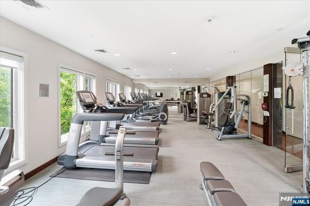 150 Henley Place 210, Weehawken, NJ 07086