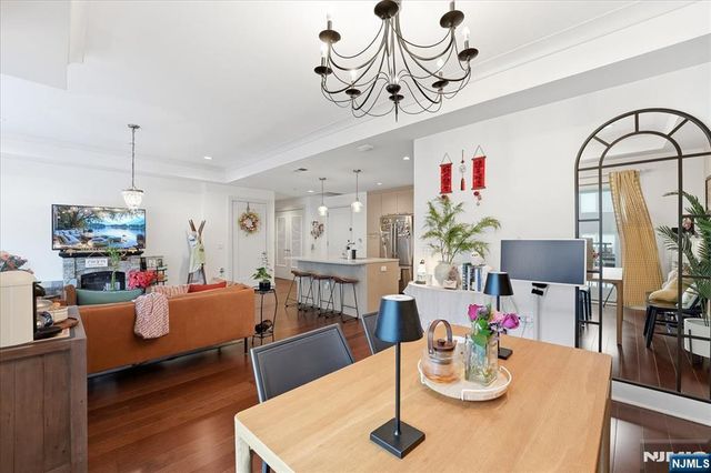 150 Henley Place 210, Weehawken, NJ 07086