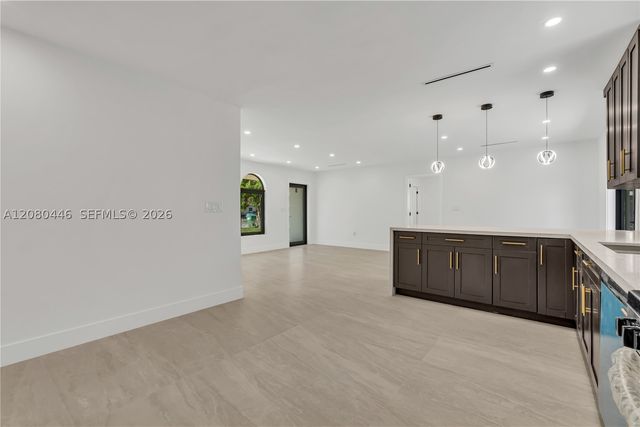 6235 SW 24th St, Miami, FL 33147