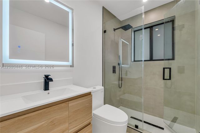 6235 SW 24th St, Miami, FL 33147