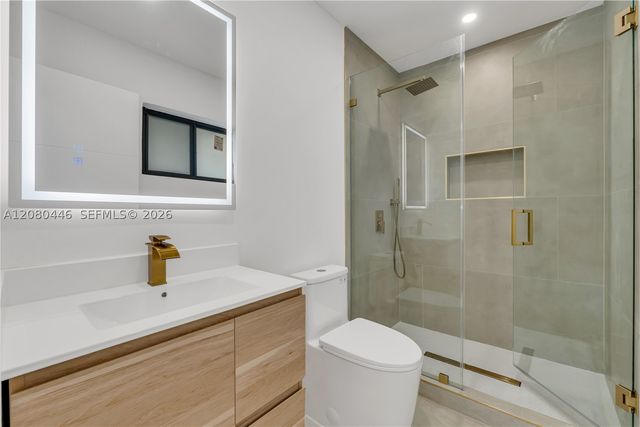 6235 SW 24th St, Miami, FL 33147