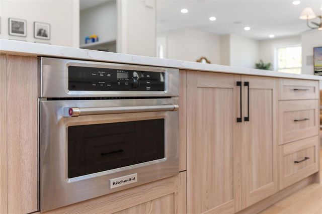 1811 BAYOU GRANDE BOULEVARD NE, St Petersburg, FL 33703