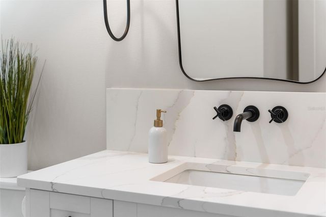 1811 BAYOU GRANDE BOULEVARD NE, St Petersburg, FL 33703