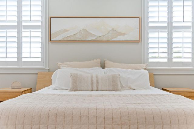 1811 BAYOU GRANDE BOULEVARD NE, St Petersburg, FL 33703