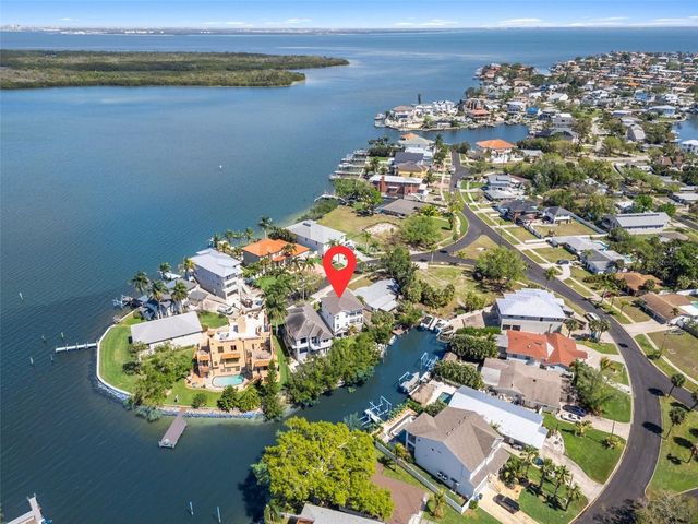 1811 BAYOU GRANDE BOULEVARD NE, St Petersburg, FL 33703