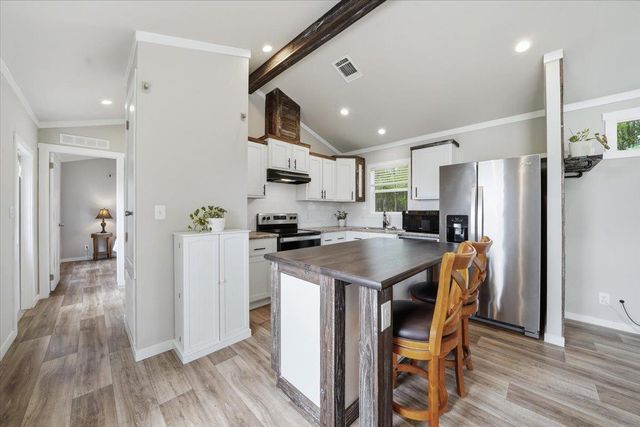 20326 Fm 969 5, Webberville, TX 78653