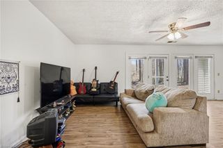 2326 W Vandalia Road B, Greensboro, NC 27407