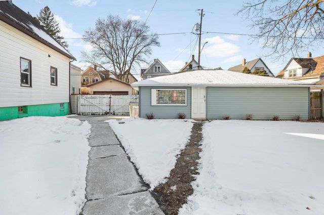 1023 S 25th STREET, Milwaukee, WI 53204