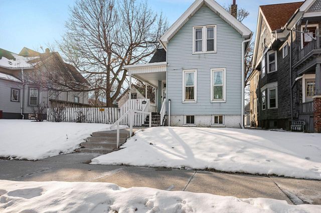 1023 S 25th STREET, Milwaukee, WI 53204