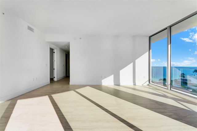 153 N Seabreeze Boulevard 902, Fort Lauderdale, FL 33304