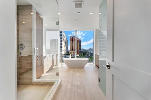 153 N Seabreeze Boulevard 902, Fort Lauderdale, FL 33304
