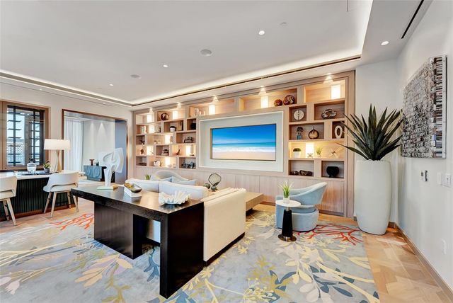 153 N Seabreeze Boulevard 902, Fort Lauderdale, FL 33304