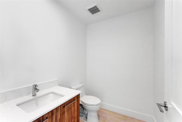 153 N Seabreeze Boulevard 902, Fort Lauderdale, FL 33304
