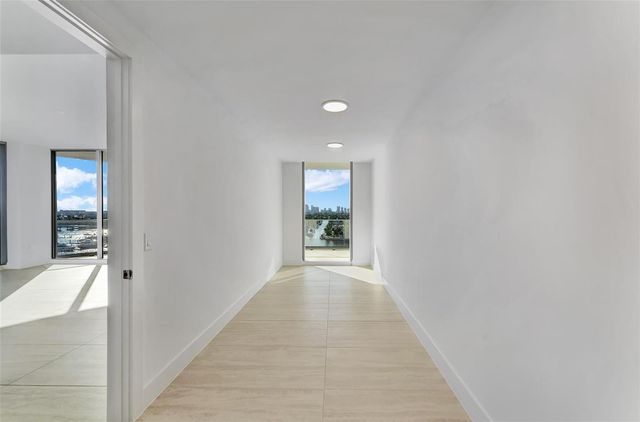 153 N Seabreeze Boulevard 902, Fort Lauderdale, FL 33304