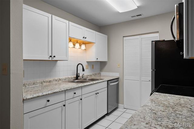 2407 Sandalwood Creek Court A, Wildwood, MO 63038