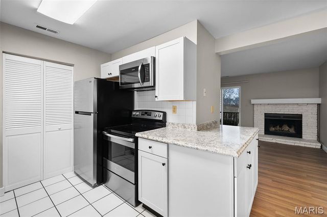 2407 Sandalwood Creek Court A, Wildwood, MO 63038