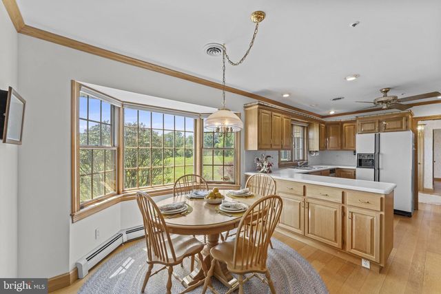 176 ROCK MILLS RD, Castleton, VA 22716