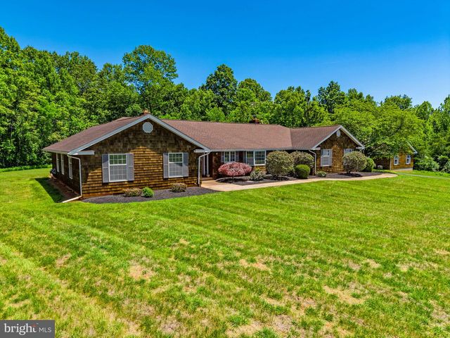 176 ROCK MILLS RD, Castleton, VA 22716