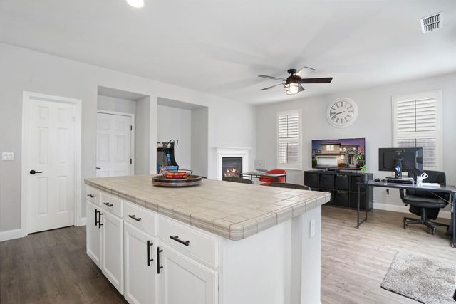 5222 Loki Ln, Stockton, CA 95219