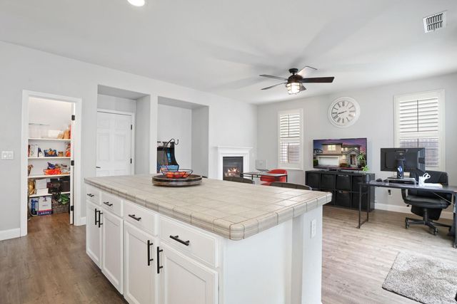 5222 Loki Ln, Stockton, CA 95219