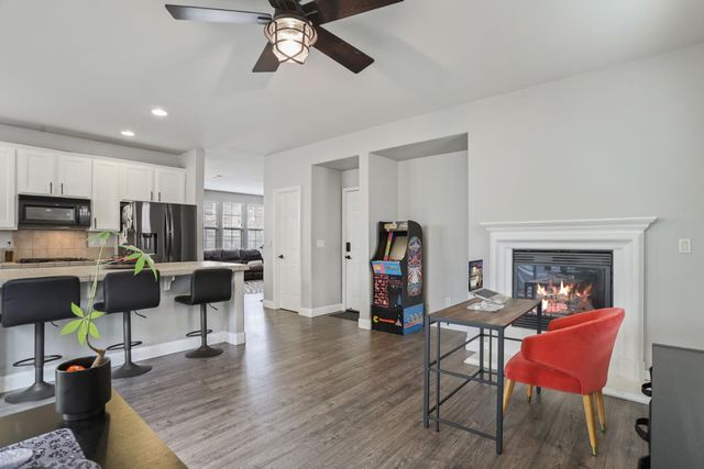 5222 Loki Ln, Stockton, CA 95219