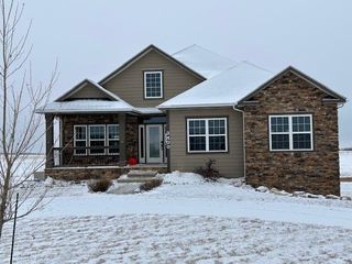 3400 Beaver Creek Road SW, Minot, ND 58701