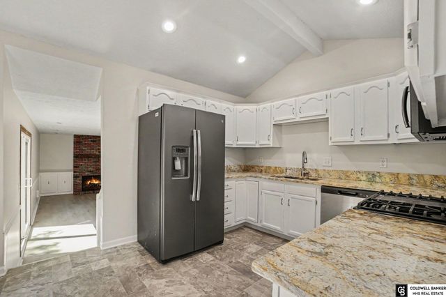10903 Bandlytown Place, Bellevue, NE 68123