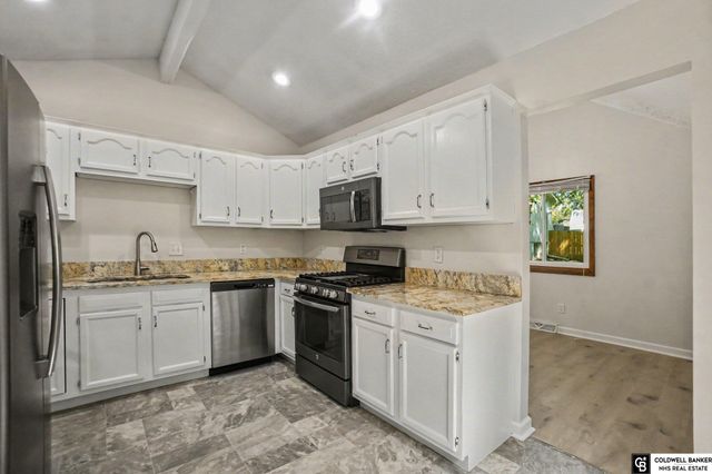 10903 Bandlytown Place, Bellevue, NE 68123