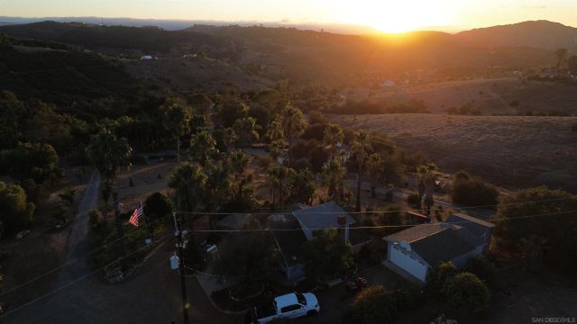 11270 San Luis Rey Dr, Valley Center, CA 92082