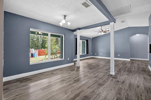 1385 11TH AVENUE, Deland, FL 32724