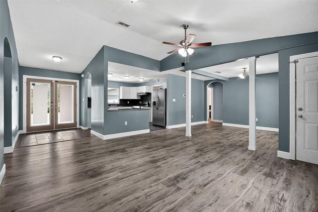 1385 11TH AVENUE, Deland, FL 32724