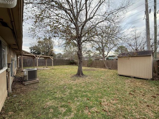 2623 Foxden Drive, Pearland, TX 77584