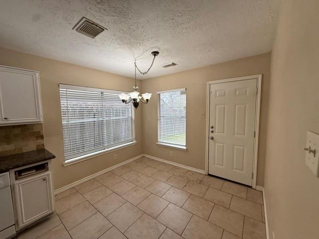 2623 Foxden Drive, Pearland, TX 77584