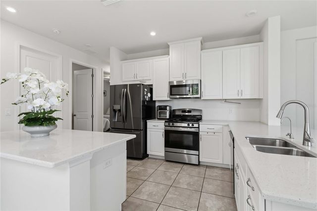 5517 SUMMIT GLEN, Bradenton, FL 34203