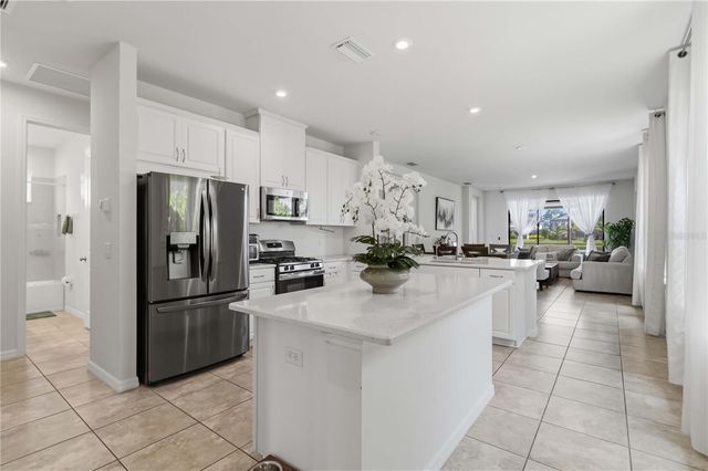 5517 SUMMIT GLEN, Bradenton, FL 34203