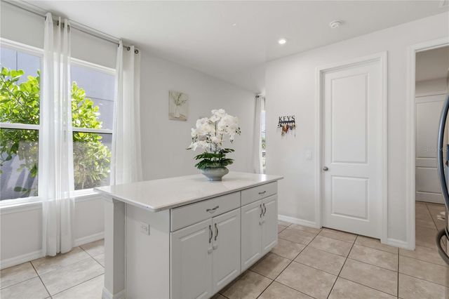 5517 SUMMIT GLEN, Bradenton, FL 34203