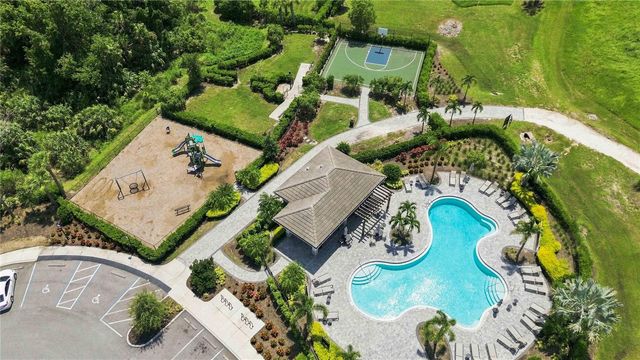5517 SUMMIT GLEN, Bradenton, FL 34203