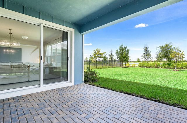 19552 BROAD SHORE Walk, Loxahatchee, FL 33470
