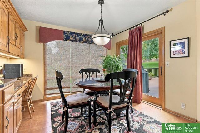 1816 N 129 Circle, Omaha, NE 68154