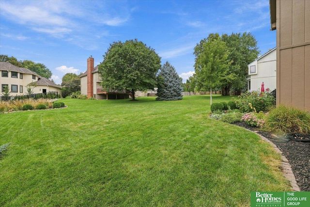 1816 N 129 Circle, Omaha, NE 68154