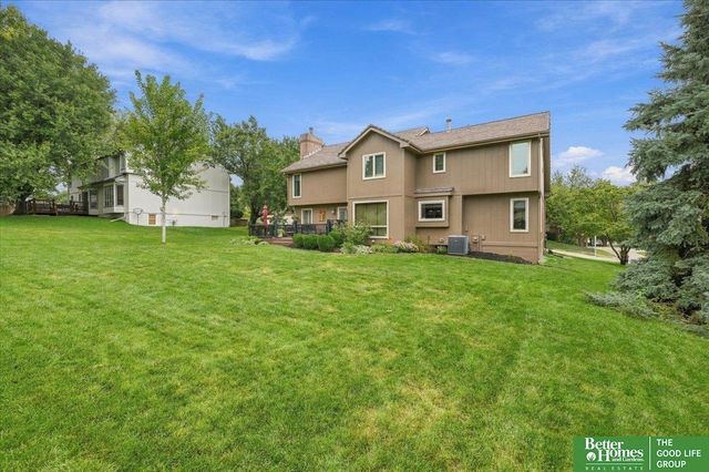 1816 N 129 Circle, Omaha, NE 68154
