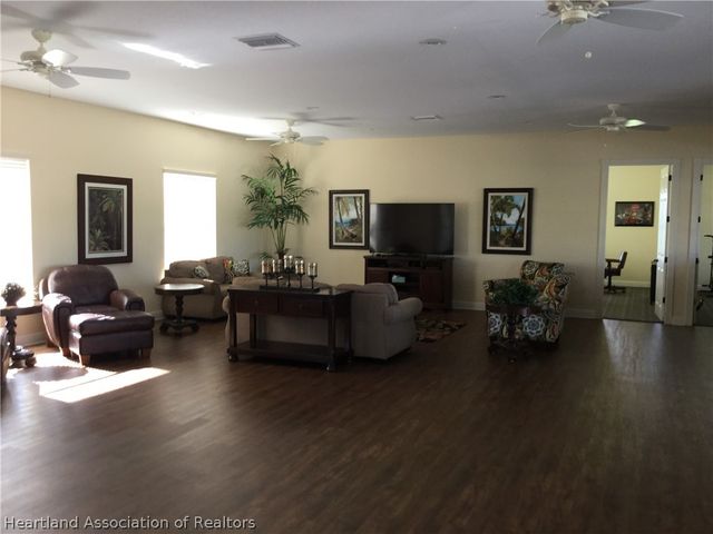 1481 Stone Ridge Circle, Sebring, FL 33870