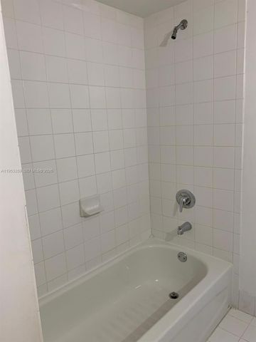 36 NW 6th Ave 1108, Miami, FL 33128