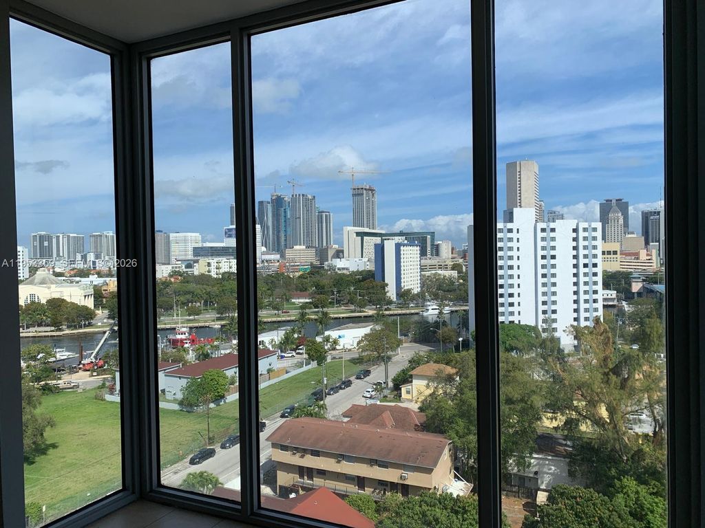 36 NW 6th Ave 1108, Miami, FL 33128