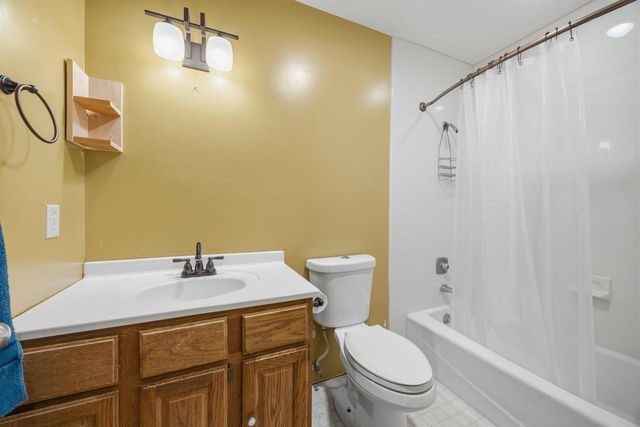 6265 Onwenstia Trail, Oregon, WI 53575