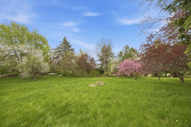 6265 Onwenstia Trail, Oregon, WI 53575