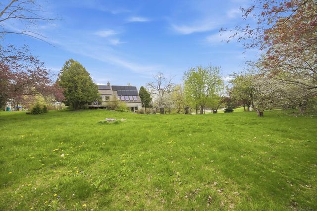 6265 Onwenstia Trail, Oregon, WI 53575