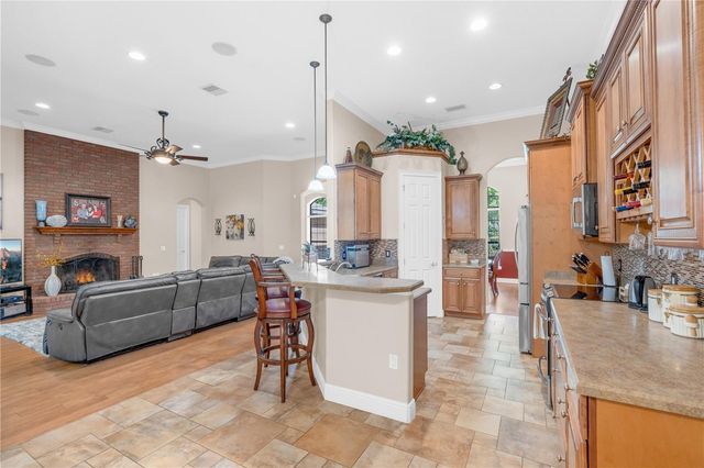 1010 GERYL WAY, Deland, FL 32724